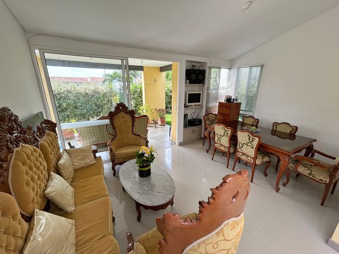 Casa de 4 alcobas en venta en El Castillo, Jamundí, 122 m² · foto 3 de 24