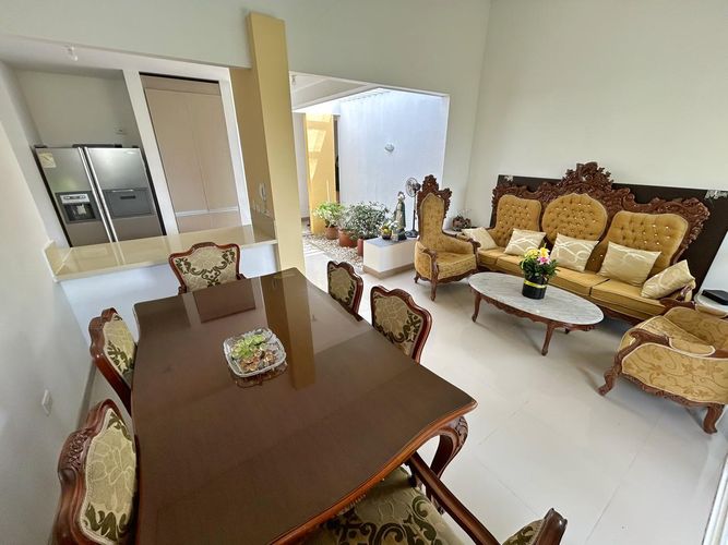 Casa de 4 alcobas en venta en El Castillo, Jamundí, 122 m² · foto 4 de 24