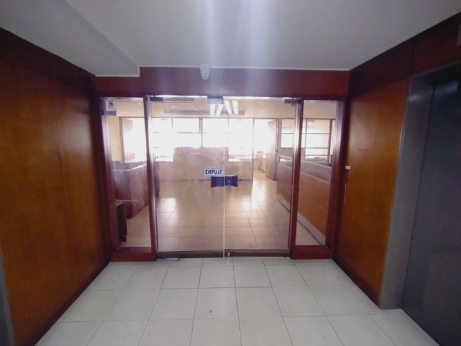 Oficina en arriendo en San Pedro, Cali, 236 m² · foto 2 de 24