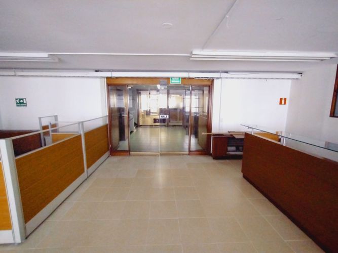 Oficina en arriendo en San Pedro, Cali, 236 m² · foto 4 de 24