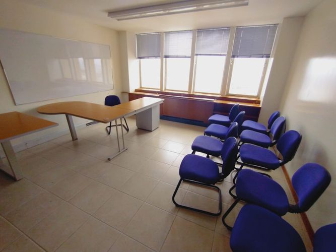 Oficina en arriendo en San Pedro, Cali, 236 m² · foto 7 de 24