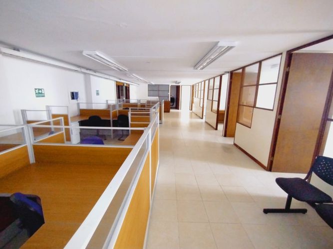 Oficina en arriendo en San Pedro, Cali, 236 m² · foto 15 de 24