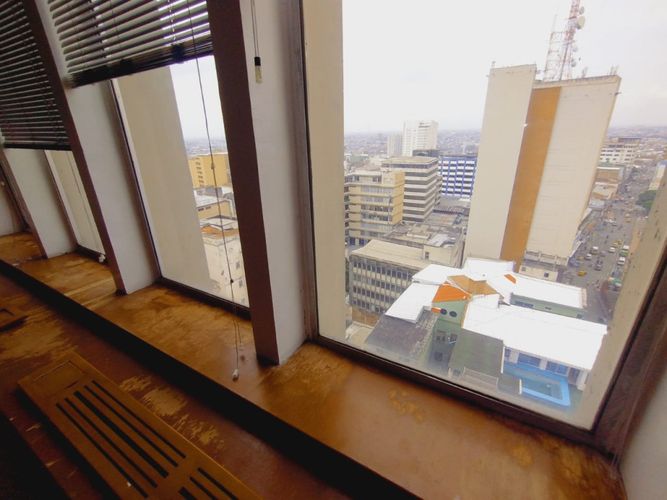 Oficina en arriendo en San Pedro, Cali, 236 m² · foto 18 de 24