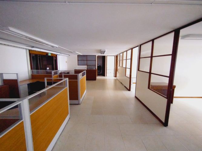 Oficina en arriendo en San Pedro, Cali, 236 m² · foto 20 de 24