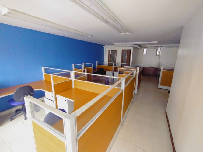 Oficina en arriendo en San Pedro, Cali, 236 m² · foto 21 de 24