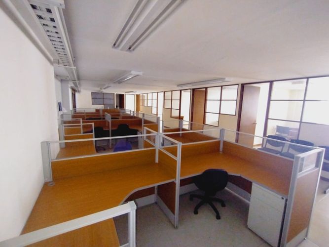 Oficina en arriendo en San Pedro, Cali, 236 m² · foto 22 de 24