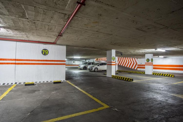 Oficina en arriendo en San Pedro, Cali, 236 m² · foto 23 de 24