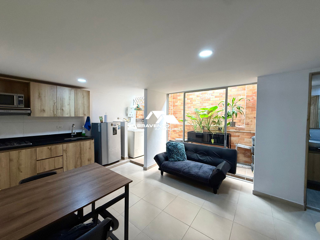 1BR Apartment in Cumbres (40 m²)