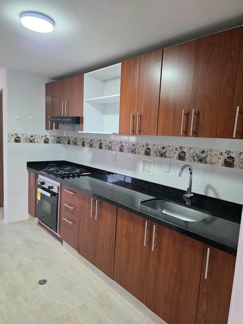 Apartamento de 3 alcobas en venta en Cañaveral, Floridablanca, 118 m² · foto 5 de 8