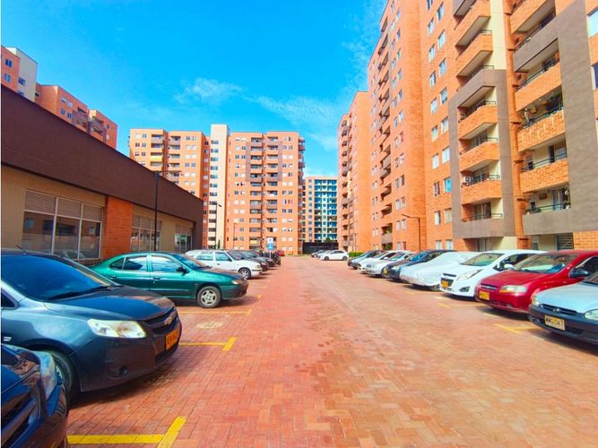 Apartamento de 3 alcobas en venta en Conjunto Residencial Ventura, Madrid, 58 m² · foto 19 de 19