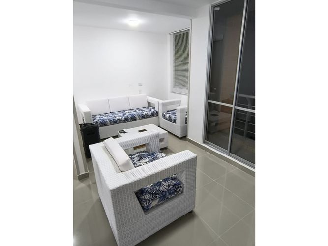 Apartamento de 2 alcobas en venta en Santa Maria Del Peñon, Girardot, 52 m² · foto 3 de 24