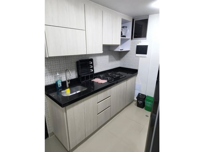 Apartamento de 2 alcobas en venta en Santa Maria Del Peñon, Girardot, 52 m² · foto 6 de 24