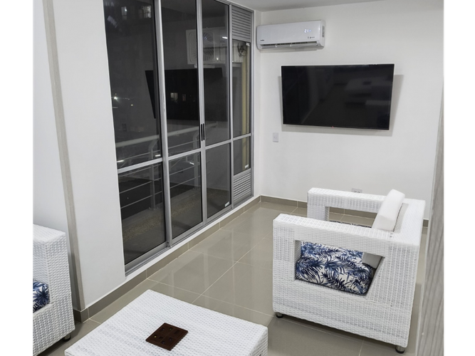 Apartamento de 2 alcobas en venta en Santa Maria Del Peñon, Girardot, 52 m² · foto 10 de 24