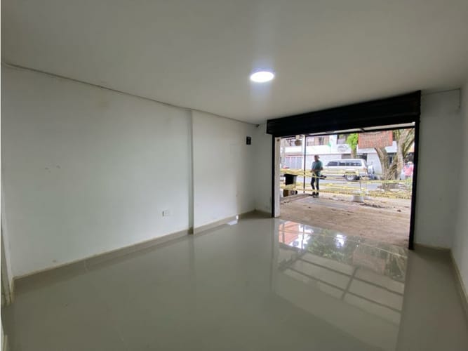 Local en arriendo en Suramericana, Medellín, 45 m² · foto 3 de 8