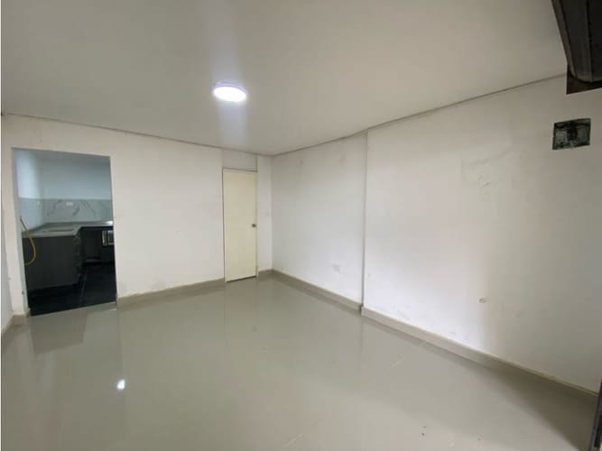 Local en arriendo en Suramericana, Medellín, 45 m² · foto 4 de 8