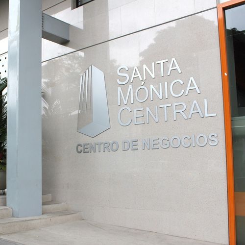 Oficina en arriendo en Santa Monica, Cali, 72 m² · foto 2 de 9