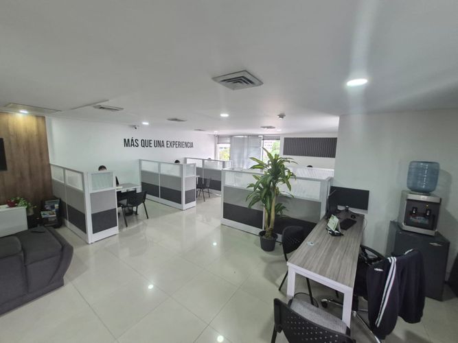 Oficina en arriendo en Santa Monica, Cali, 72 m² · foto 6 de 9