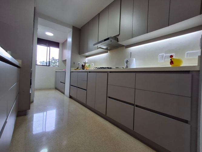 Apartamento de 3 alcobas en venta en Las Lomas, Medellín, 117 m² · foto 4 de 15