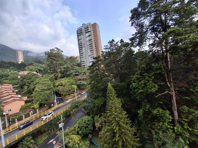 Apartamento de 3 alcobas en venta en Las Lomas, Medellín, 117 m² · foto 14 de 15