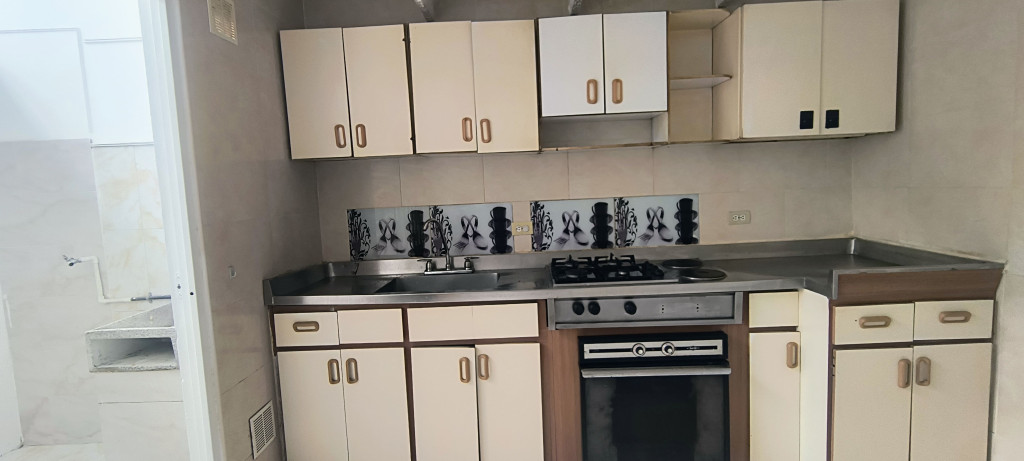 Casa en venta en Buenos Aires, Bogotá · foto 8 de 12