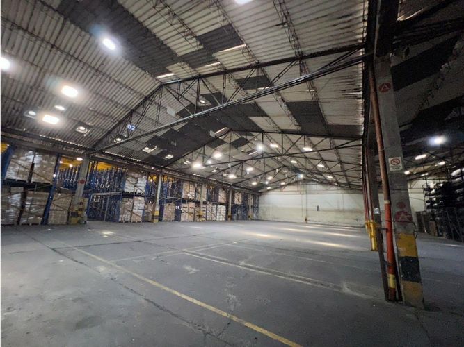 Bodega en venta en Zona Industrial No. 1, Itagüí · foto 6 de 24