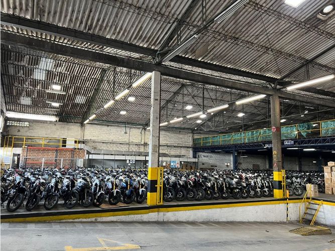 Bodega en venta en Zona Industrial No. 1, Itagüí · foto 11 de 24