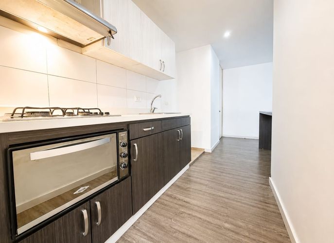 Apartamento de 3 alcobas en venta en Suramérica, Itagüí, 94 m² · foto 3 de 9