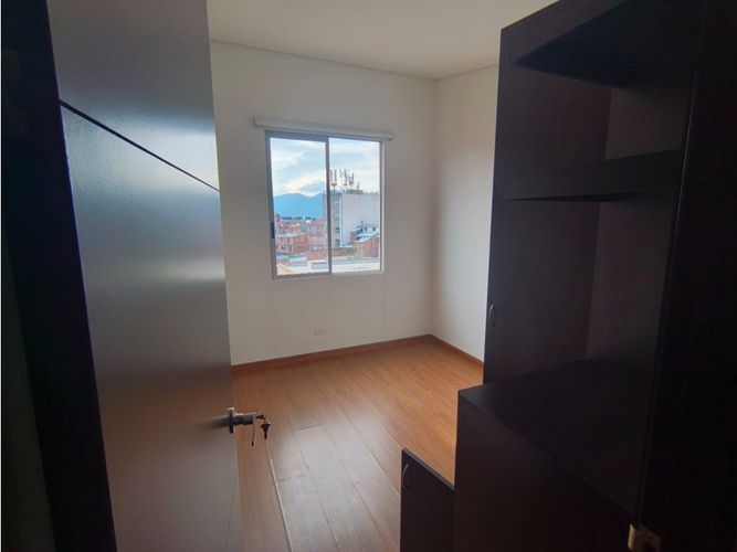 Apartamento de 2 alcobas en venta en Cr. Reservado Nogales De Cajica, Cajicá, 62 m² · foto 13 de 24
