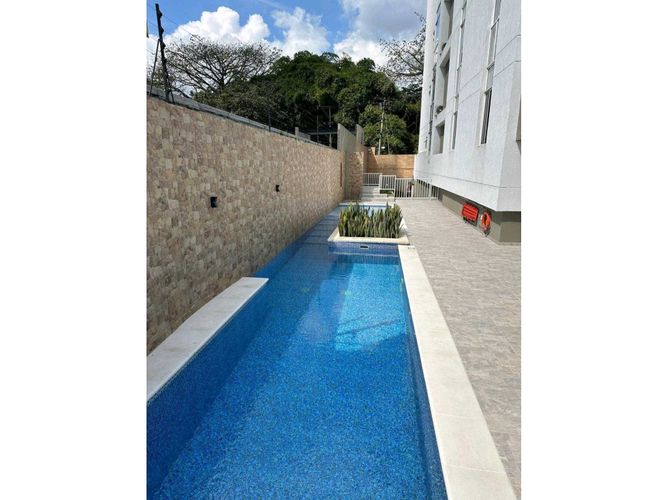 Apartamento de 2 alcobas en venta en Pance, Cali, 80 m² · foto 2 de 17
