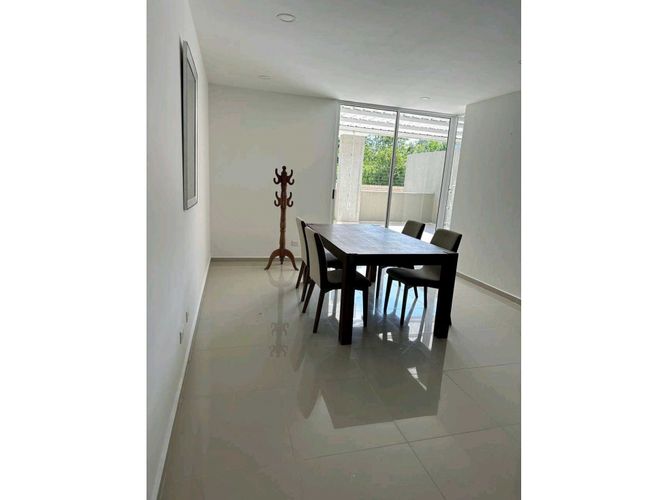 Apartamento de 2 alcobas en venta en Pance, Cali, 80 m² · foto 3 de 17