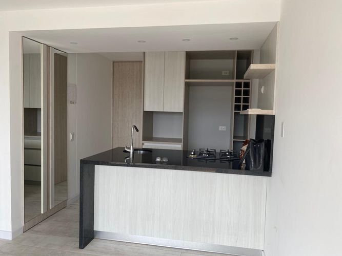 Apartaestudio en venta en La Flora, Cali, 38 m² · foto 4 de 15