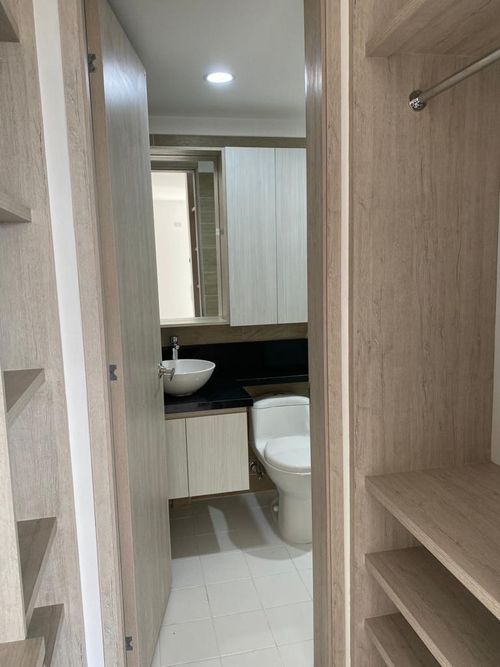 Apartaestudio en venta en La Flora, Cali, 38 m² · foto 12 de 15