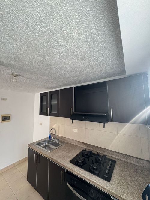 Apartamento de 3 alcobas en venta en Fontibon, Bogotá, 75 m² · foto 6 de 19