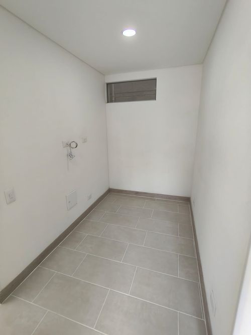 Apartamento de 3 alcobas en venta en Senderos Del Lili, Cali, 80 m² · foto 19 de 24