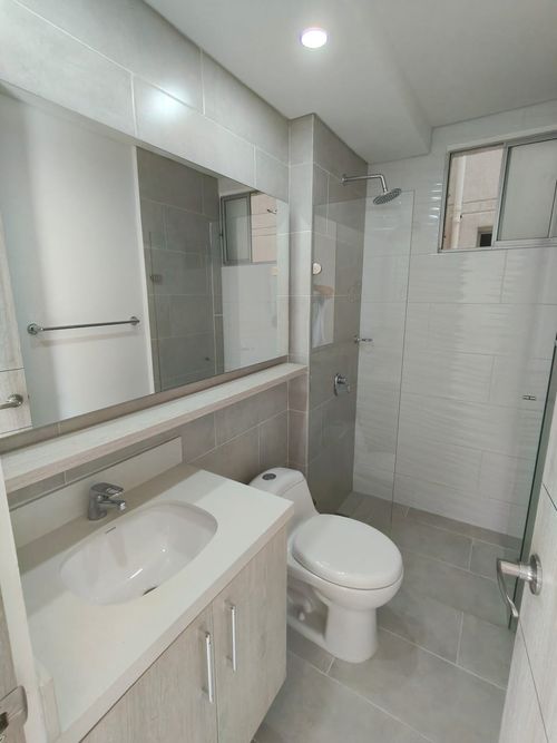 Apartamento de 3 alcobas en venta en Senderos Del Lili, Cali, 80 m² · foto 8 de 24