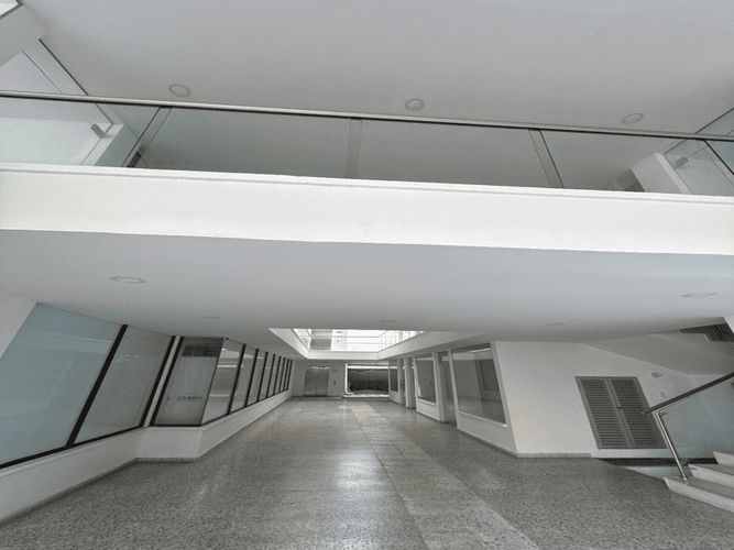 Edificio en arriendo en El Centro, Cartagena, 1475 m² · foto 2 de 13