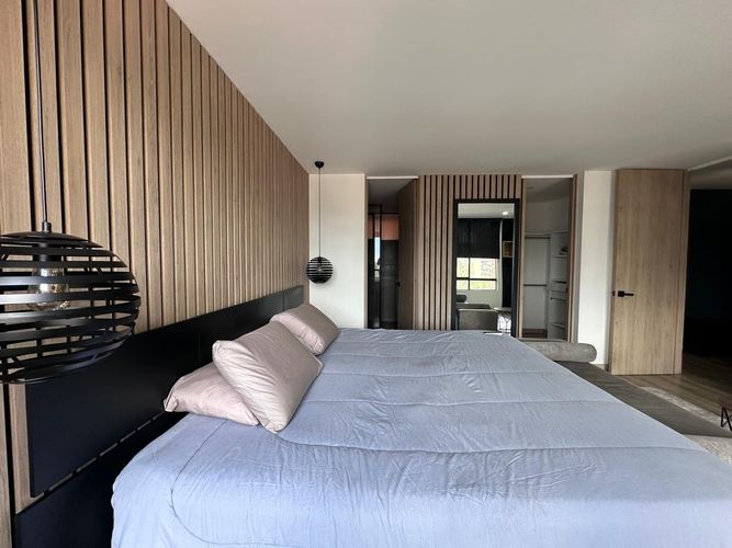 Apartamento de 2 alcobas en venta en El Poblado, Medellín, 170 m² · foto 13 de 18