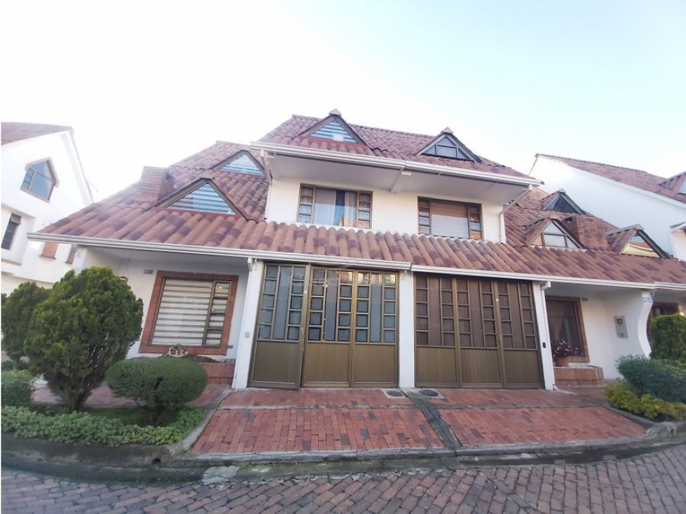 Casa de 4 alcobas en venta en San Jorge, Mosquera, 175 m² · foto 2 de 19