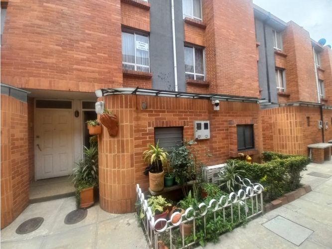 Casa de 4 alcobas en venta en Senderos De Funza, Funza, 82 m² · foto 2 de 24