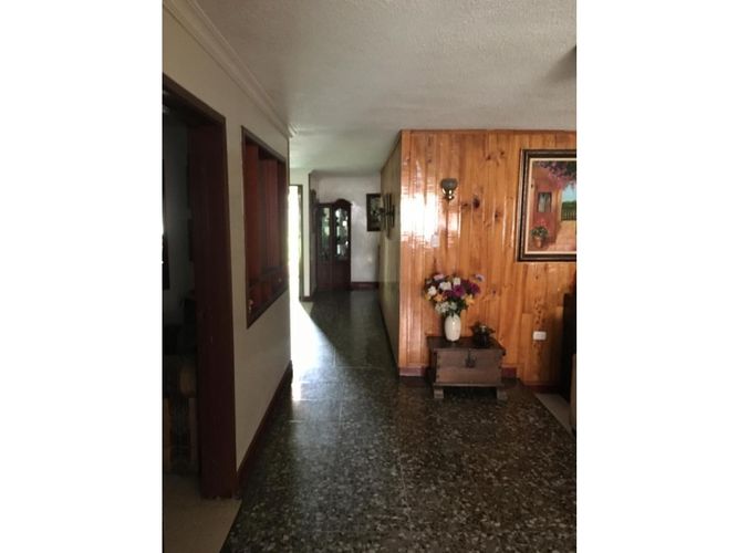 Casa de 5 alcobas en venta en Centro, Funza, 188 m² · foto 5 de 22