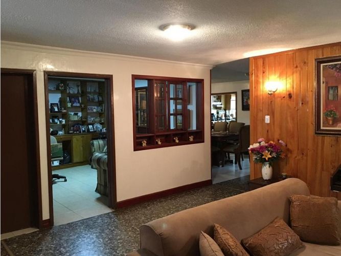Casa de 5 alcobas en venta en Centro, Funza, 188 m² · foto 6 de 22