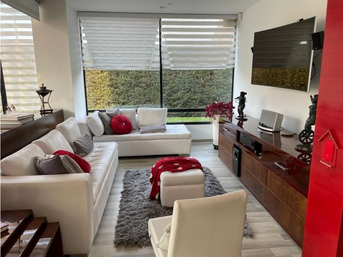 Casa de 4 alcobas en venta en La Moya, Cota, 315 m² · foto 5 de 24