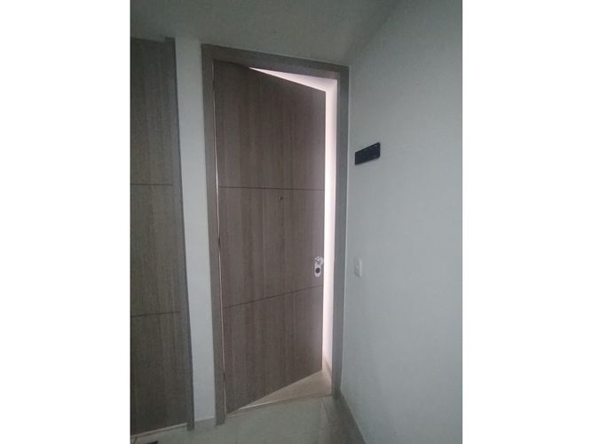 Apartamento de 3 alcobas en venta en La Prosperidad, Madrid, 66 m² · foto 3 de 24