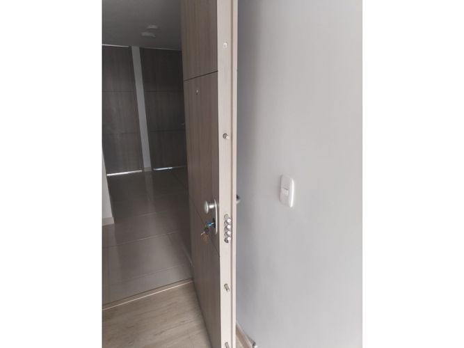 Apartamento de 3 alcobas en venta en La Prosperidad, Madrid, 66 m² · foto 4 de 24