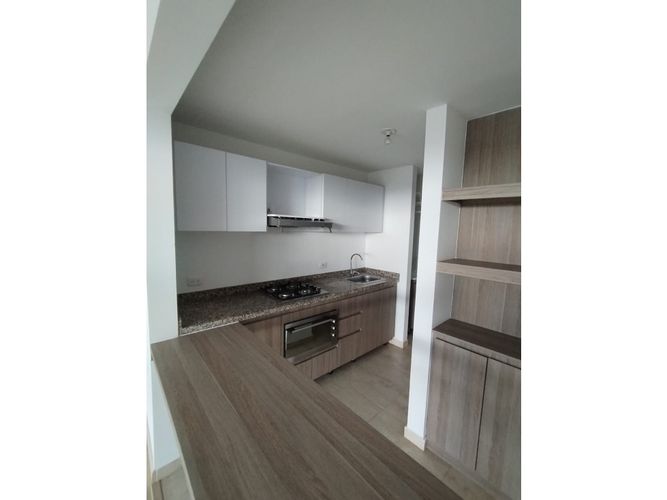 Apartamento de 3 alcobas en venta en La Prosperidad, Madrid, 66 m² · foto 7 de 24
