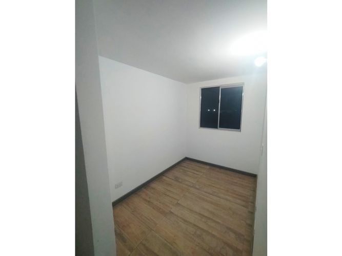 Apartamento de 3 alcobas en venta en La Prosperidad, Madrid, 56 m² · foto 7 de 12
