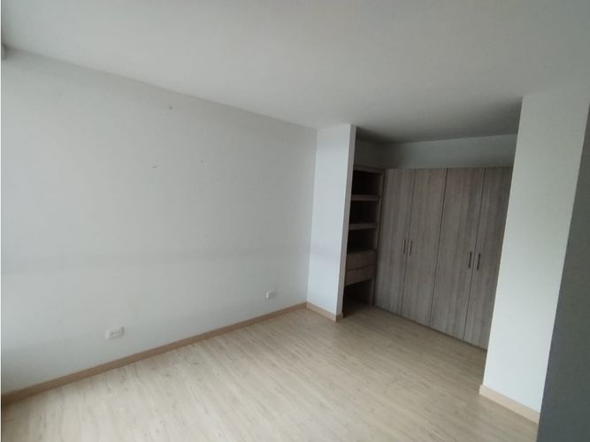 Apartamento de 3 alcobas en venta en La Prosperidad, Madrid, 66 m² · foto 14 de 24