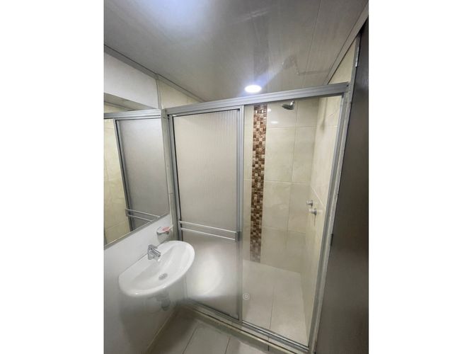 Apartamento de 3 alcobas en venta en Conjunto Residencial Zaragoza Ii, Madrid, 60 m² · foto 21 de 24
