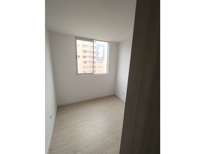 Apartamento de 3 alcobas en venta en La Prosperidad, Madrid, 56 m² · foto 8 de 21