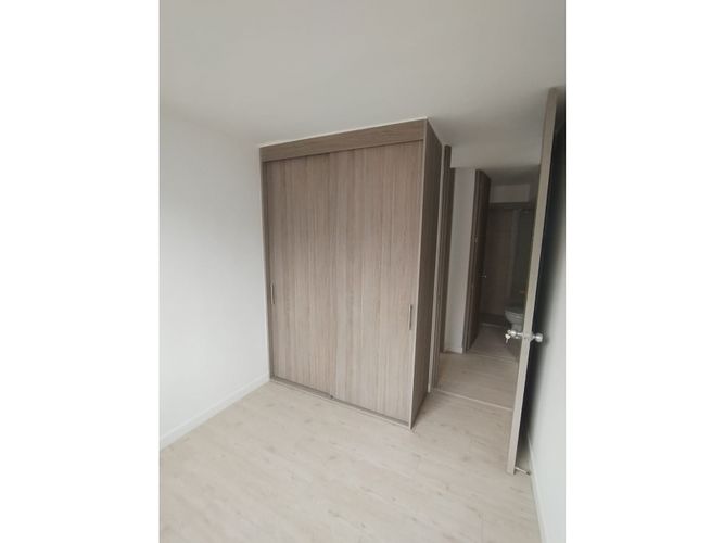 Apartamento de 3 alcobas en venta en La Prosperidad, Madrid, 56 m² · foto 9 de 21